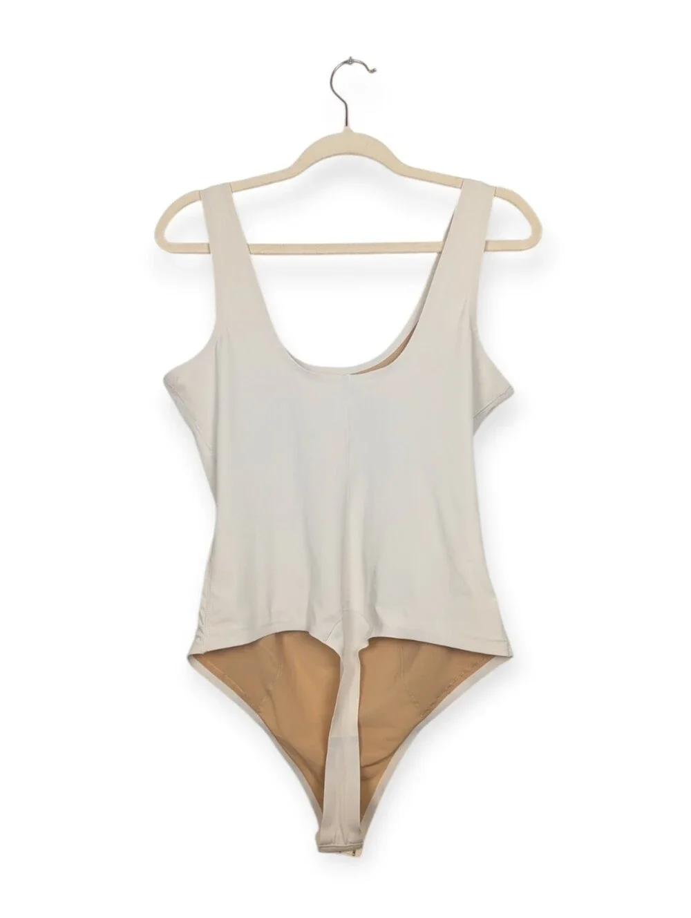 Pinsy Bodysuit XL Ivory Scoop Neck Sleeveless Stretch Shapewear Sculpting